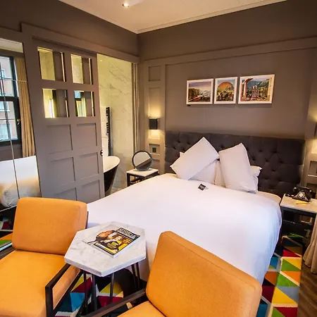 The Dean Centre 4*