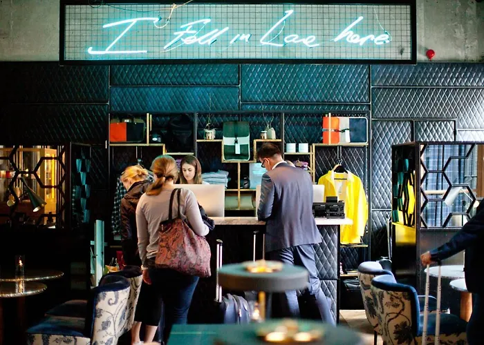 Отель The Dean Дублин