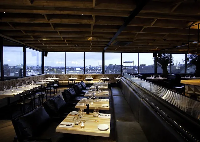 Отель The Dean 4*