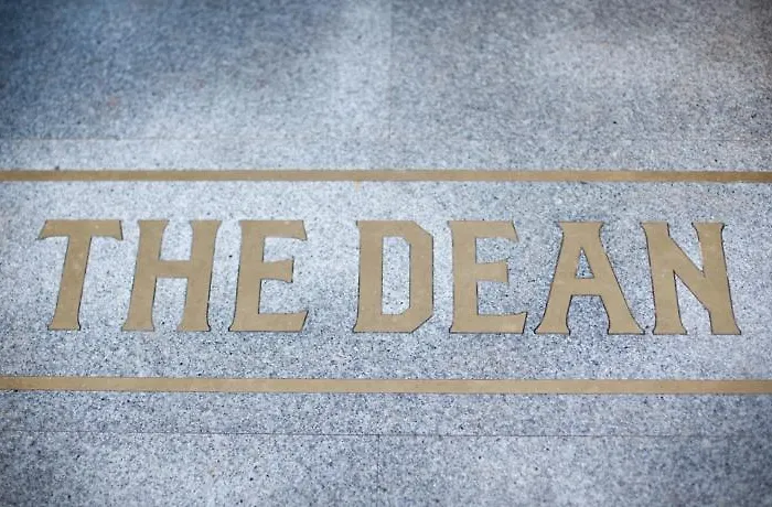 Отель The Dean 4*