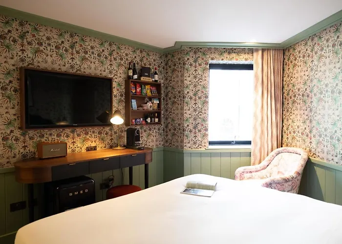 Hotel The Dean