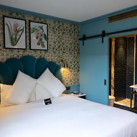 فندق ذا دين